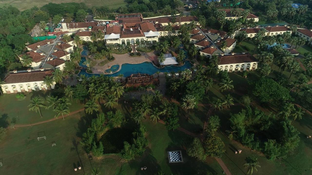 The Zuri White Sands, Goa Resort & Casino Варка Екстериор снимка