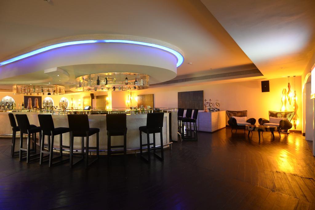 The Zuri White Sands, Goa Resort & Casino Варка Екстериор снимка
